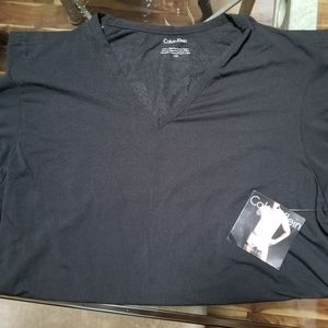 Calvin Klein tshirt